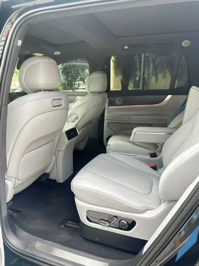 2024 HIMA AITO M9 1.5T 152HP L4 REEV 52KWH,autocango,china used car exporter,china ev exporter,chinese used car exporter,chinese used ev exporter