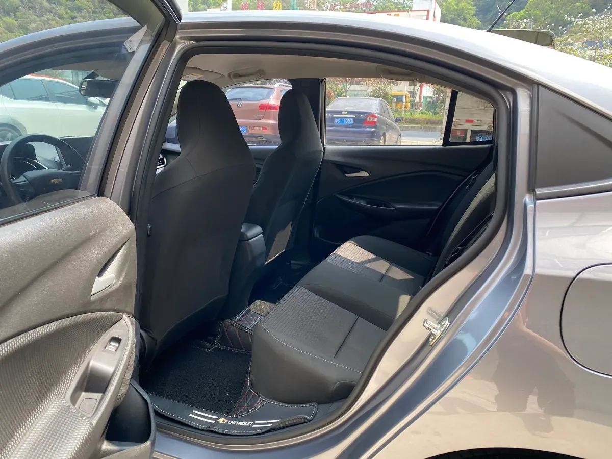 2021 Chevrolet Cavalier 1.0T 125HP L3 6AT,autocango,china used car exporter,china ev exporter,chinese used car exporter,chinese used ev exporter