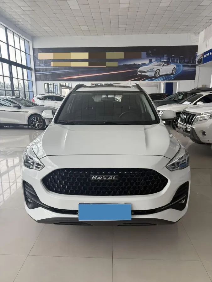 2019 Haval M6 1.5T 150HP L4 7DCT,autocango,china used car exporter,china ev exporter,chinese used car exporter,chinese used ev exporter