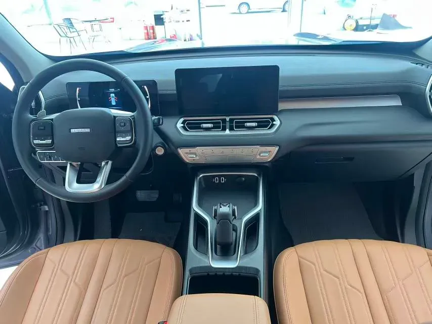 2023 Haval H5 2.0T 224HP L4 8AT,autocango,china used car exporter,china ev exporter,chinese used car exporter,chinese used ev exporter