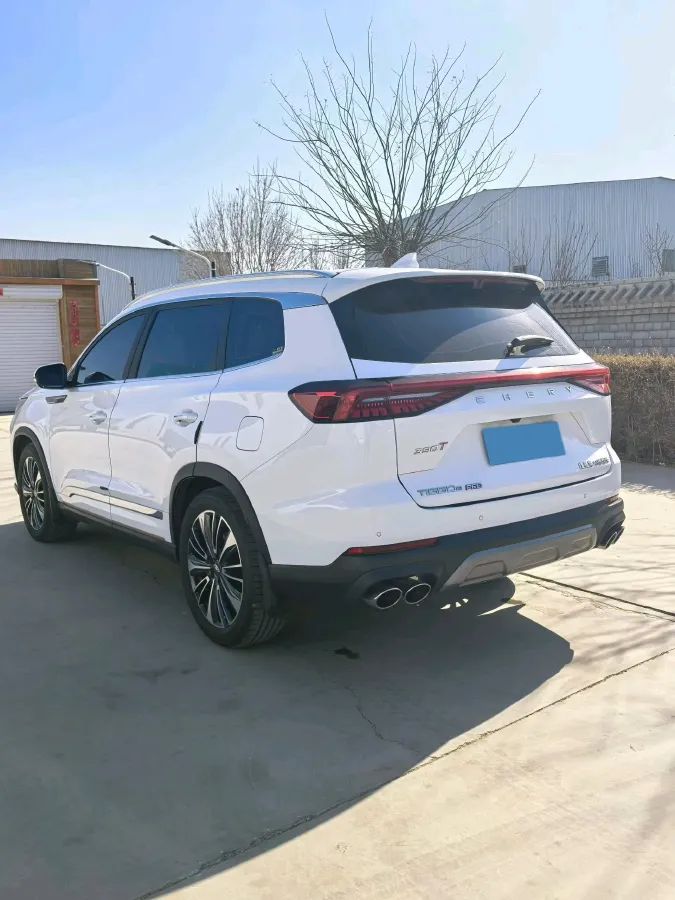 2022 Chery Tiggo 8 PRO 2.0T 254HP L4 7DCT,autocango,china used car exporter,china ev exporter,chinese used car exporter,chinese used ev exporter