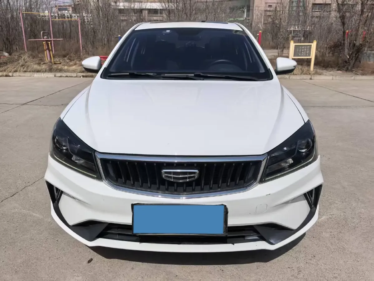 2021 BaoJun 530 1.5T 147HP L4 CVT,autocango,china used car exporter,china ev exporter,chinese used car exporter,chinese used ev exporter