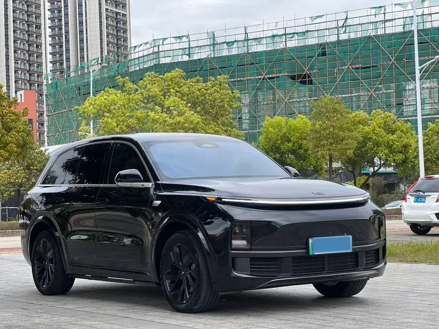 2023 Li L8 Range Extended 154HP REEV 40.9KWH,autocango,china used car exporter,china ev exporter,chinese used car exporter,chinese used ev exporter