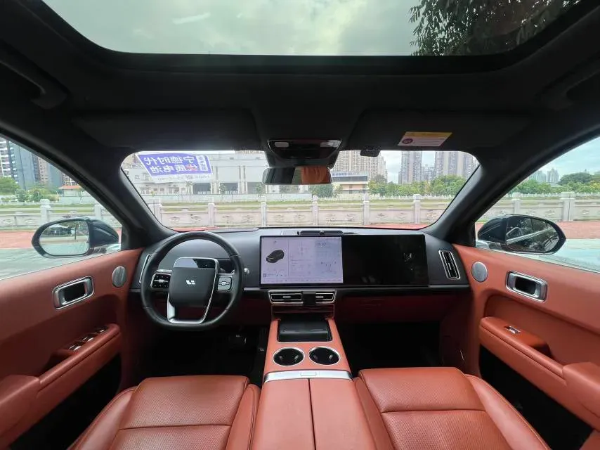 2023 Li L8 Range Extended 154HP REEV 40.9KWH,autocango,china used car exporter,china ev exporter,chinese used car exporter,chinese used ev exporter