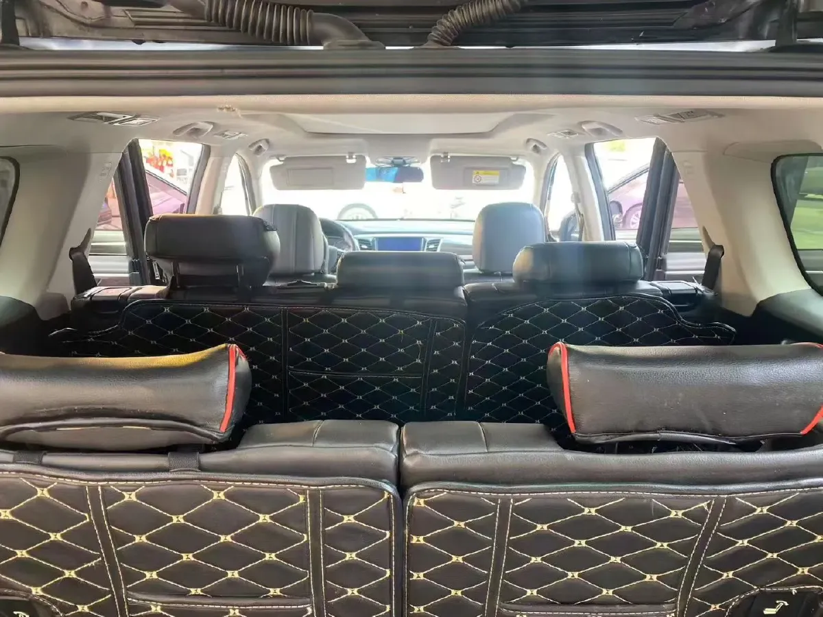 2017 GAC Trumpchi GS8 2.0T 201HP L4 6AT,autocango,china used car exporter,china ev exporter,chinese used car exporter,chinese used ev exporter