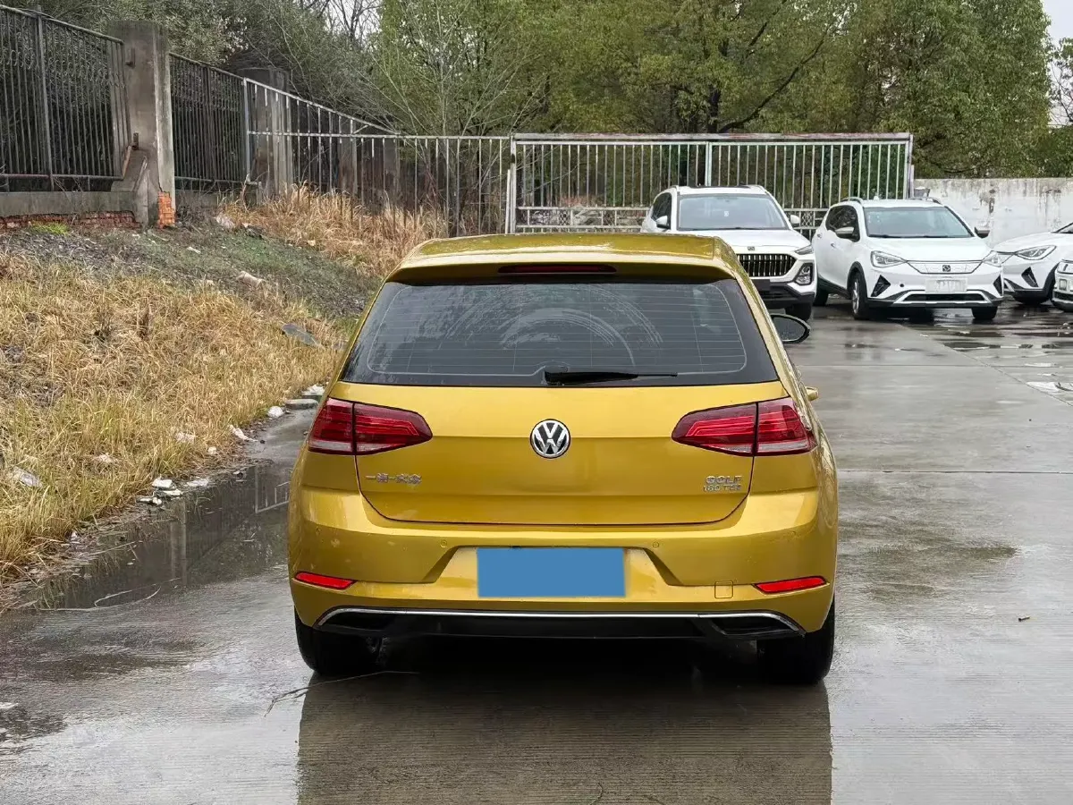 2018 Volkswagen Golf 1.2T 116HP L4 7DCT,autocango,china used car exporter,china ev exporter,chinese used car exporter,chinese used ev exporter