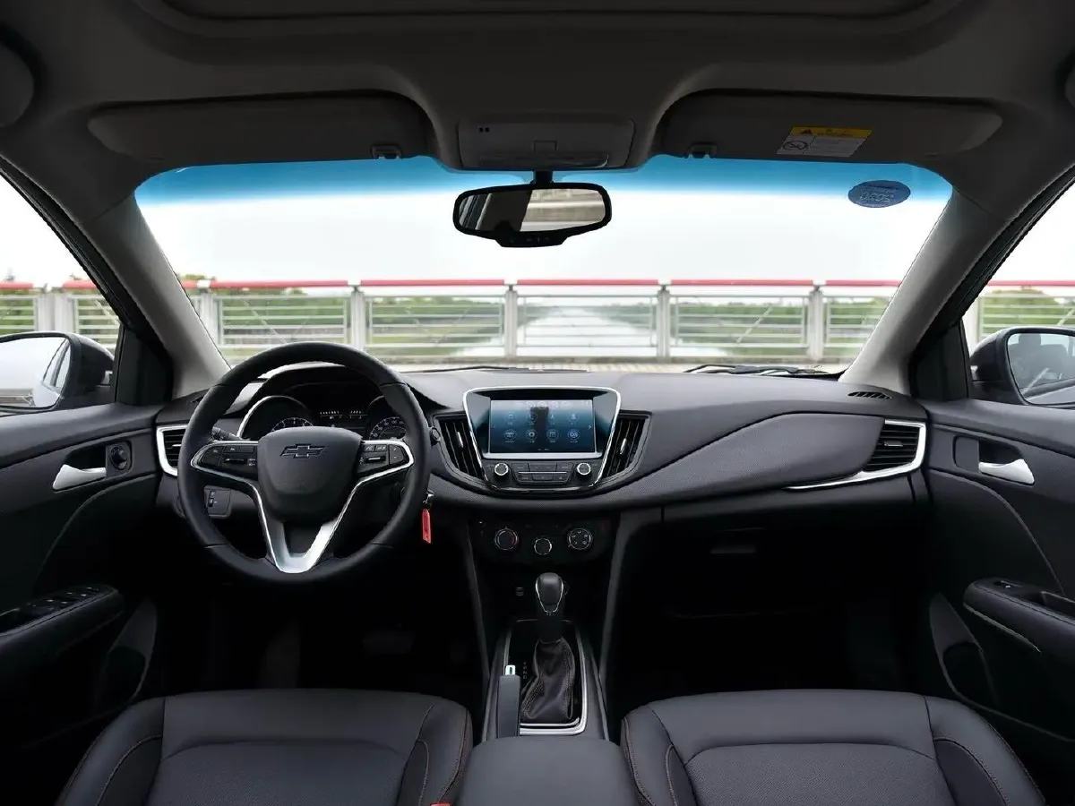 2019 Chevrolet Monza 1.0T 125HP L3 6DCT,autocango,china used car exporter,china ev exporter,chinese used car exporter,chinese used ev exporter