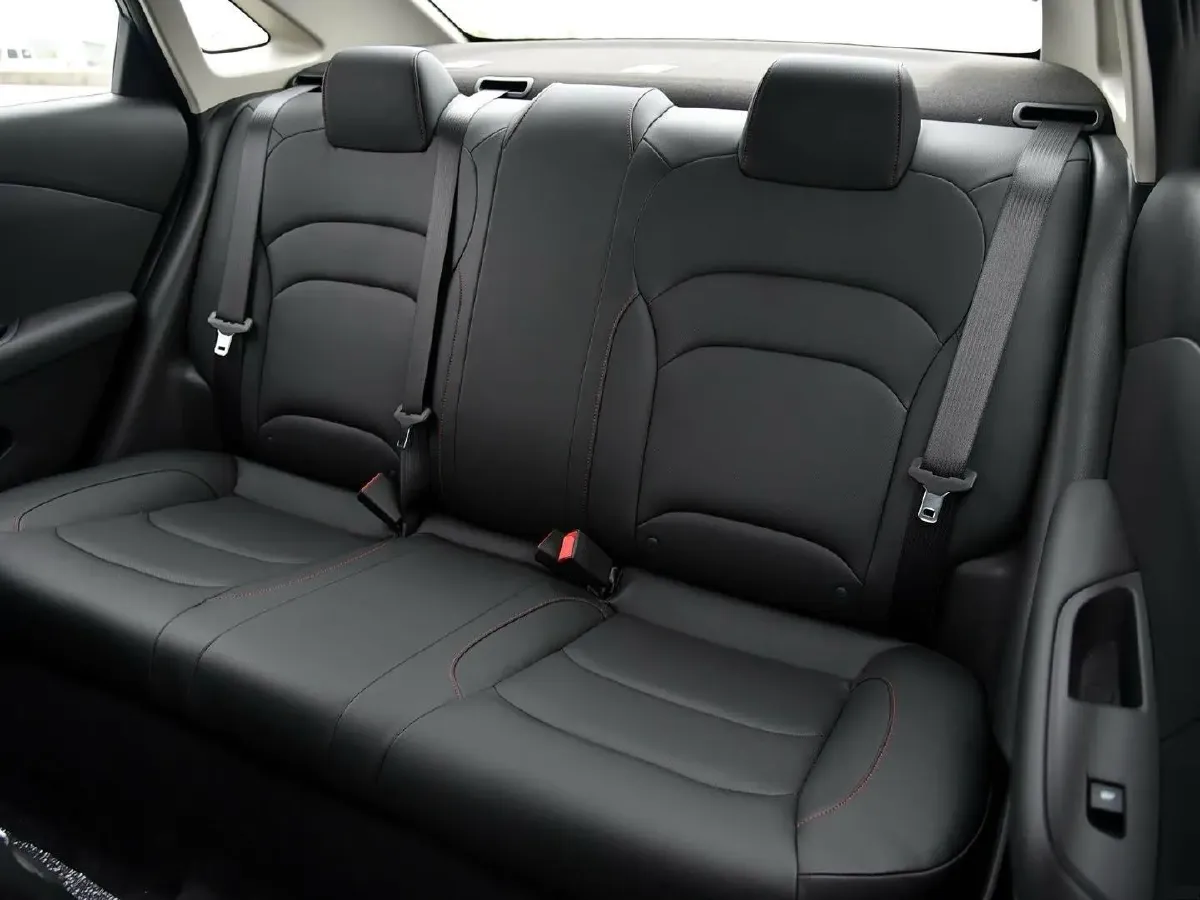 2019 Chevrolet Monza 1.0T 125HP L3 6DCT,autocango,china used car exporter,china ev exporter,chinese used car exporter,chinese used ev exporter