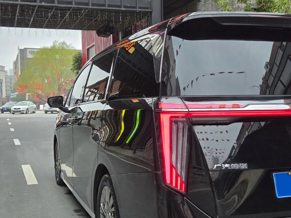 2023 GAC Trumpchi M8 2.0T 252HP L4 8AT,autocango,china used car exporter,china ev exporter,chinese used car exporter,chinese used ev exporter