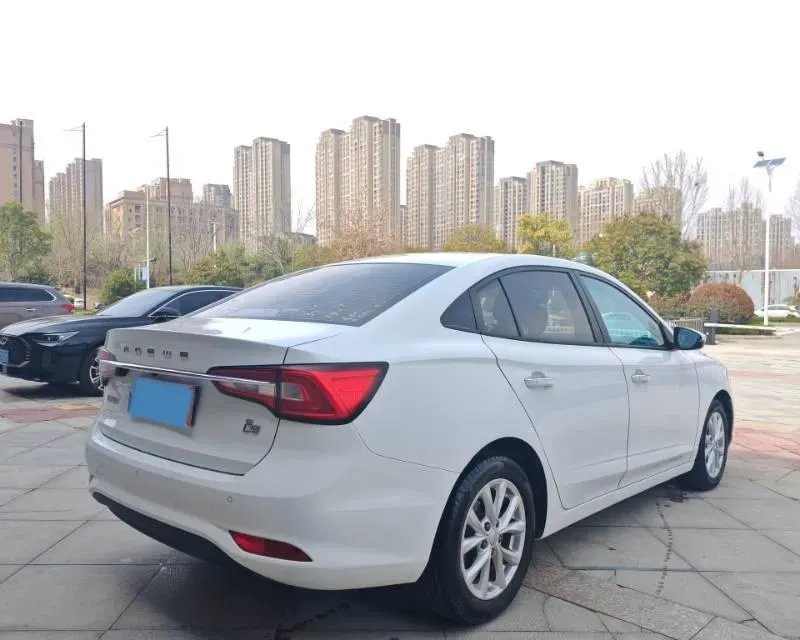 2019 Roewe i5 1.5L 120HP L4 CVT,autocango,china used car exporter,china ev exporter,chinese used car exporter,chinese used ev exporter
