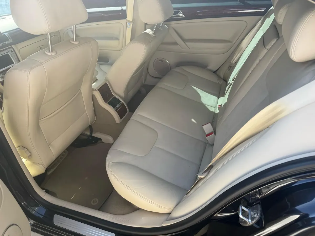 2009 Volkswagen Passat 1.8T 163HP L4 5AT,autocango,china used car exporter,china ev exporter,chinese used car exporter,chinese used ev exporter