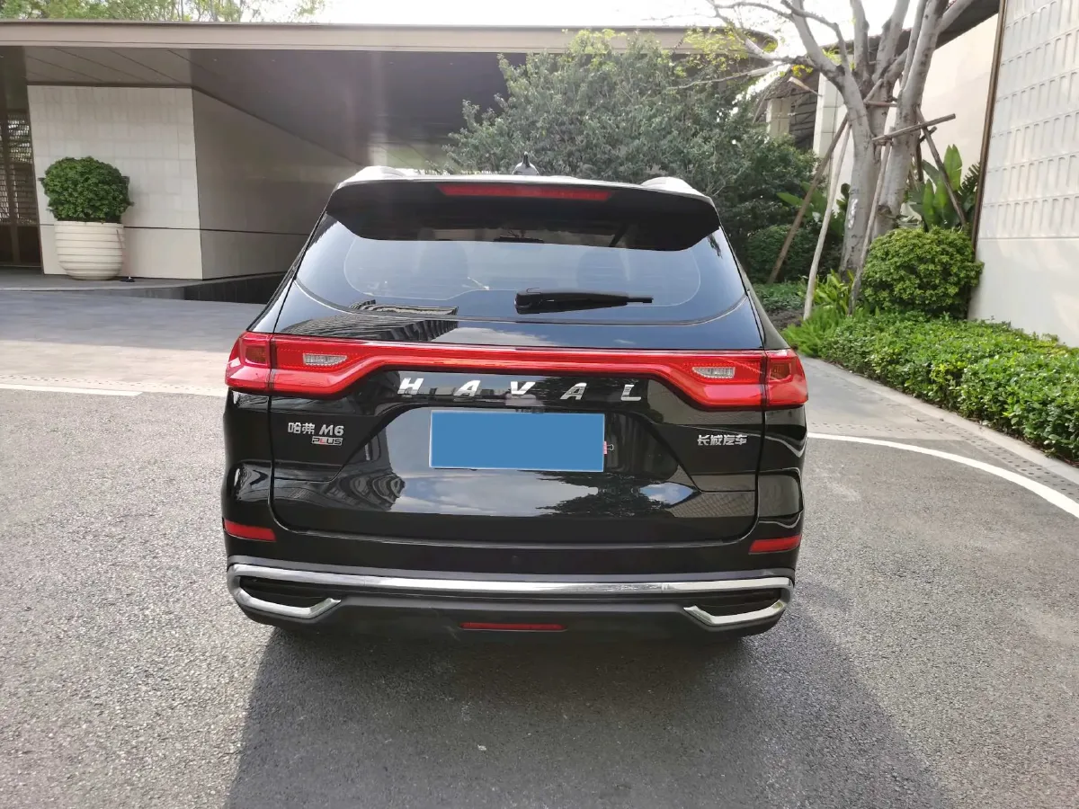 2021 Haval M6 1.5T 150HP L4 7DCT,autocango,china used car exporter,china ev exporter,chinese used car exporter,chinese used ev exporter