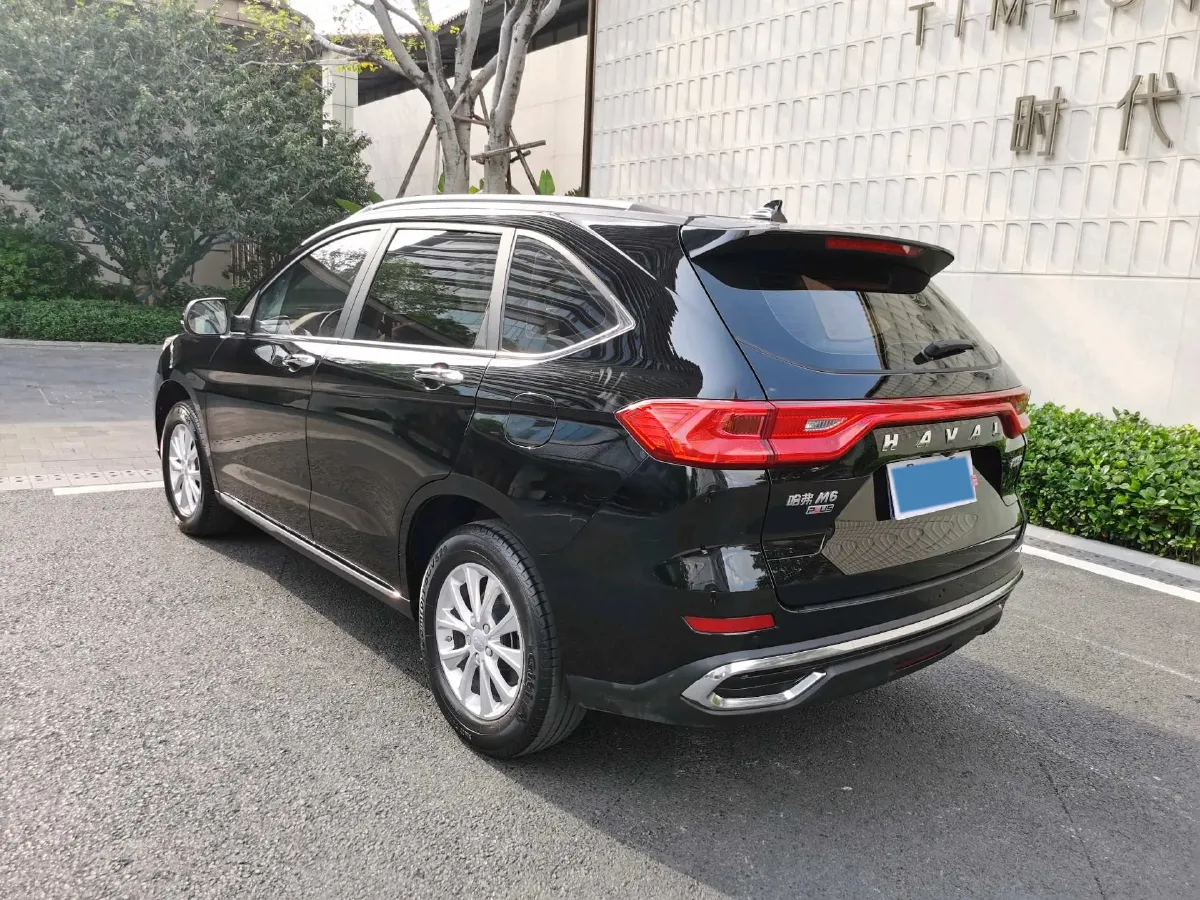 2021 Haval M6 1.5T 150HP L4 7DCT,autocango,china used car exporter,china ev exporter,chinese used car exporter,chinese used ev exporter