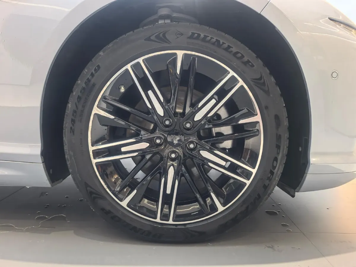 2024 Neta S 1.5L 116HP L4 REEV 31.7KWH,autocango,china used car exporter,china ev exporter,chinese used car exporter,chinese used ev exporter