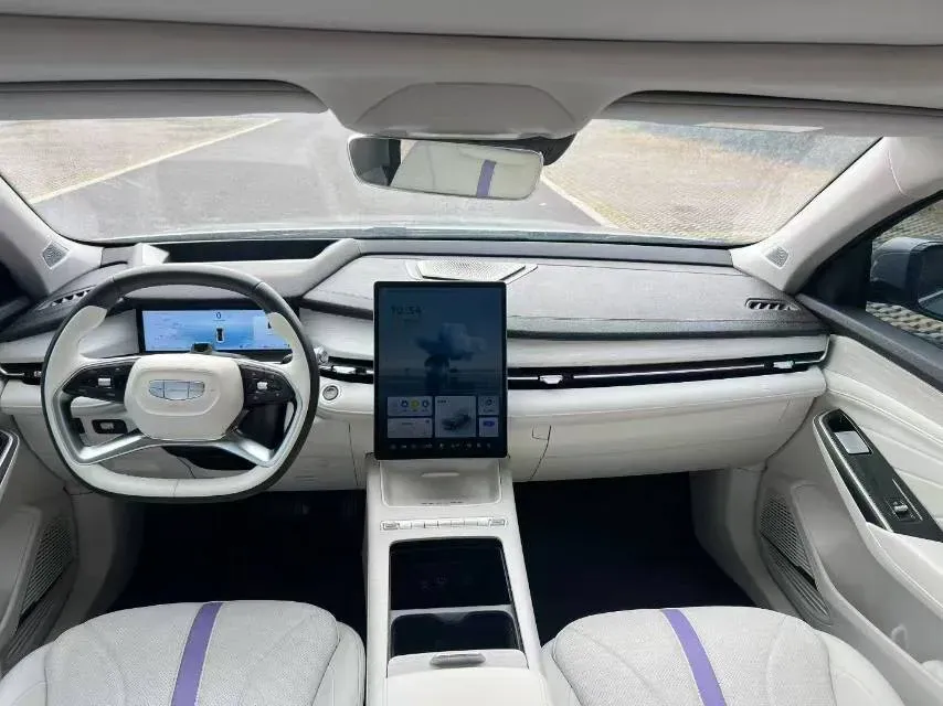 2024 Geely Preface 1.5T 163HP L4 3DHT Hybrid,autocango,china used car exporter,china ev exporter,chinese used car exporter,chinese used ev exporter