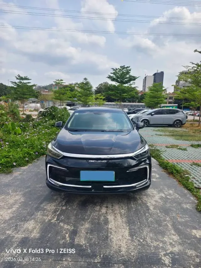 2022 BeiJing Auto EU7 BEV 60.7KWH,autocango,china used car exporter,china ev exporter,chinese used car exporter,chinese used ev exporter