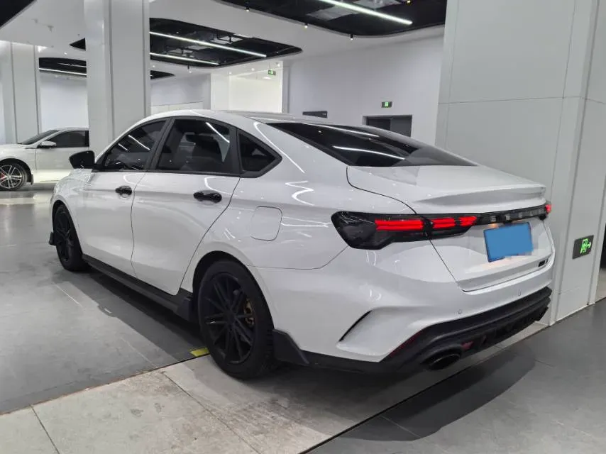 2022 Geely Binray 1.5T 181HP L4 7DCT,autocango,china used car exporter,china ev exporter,chinese used car exporter,chinese used ev exporter