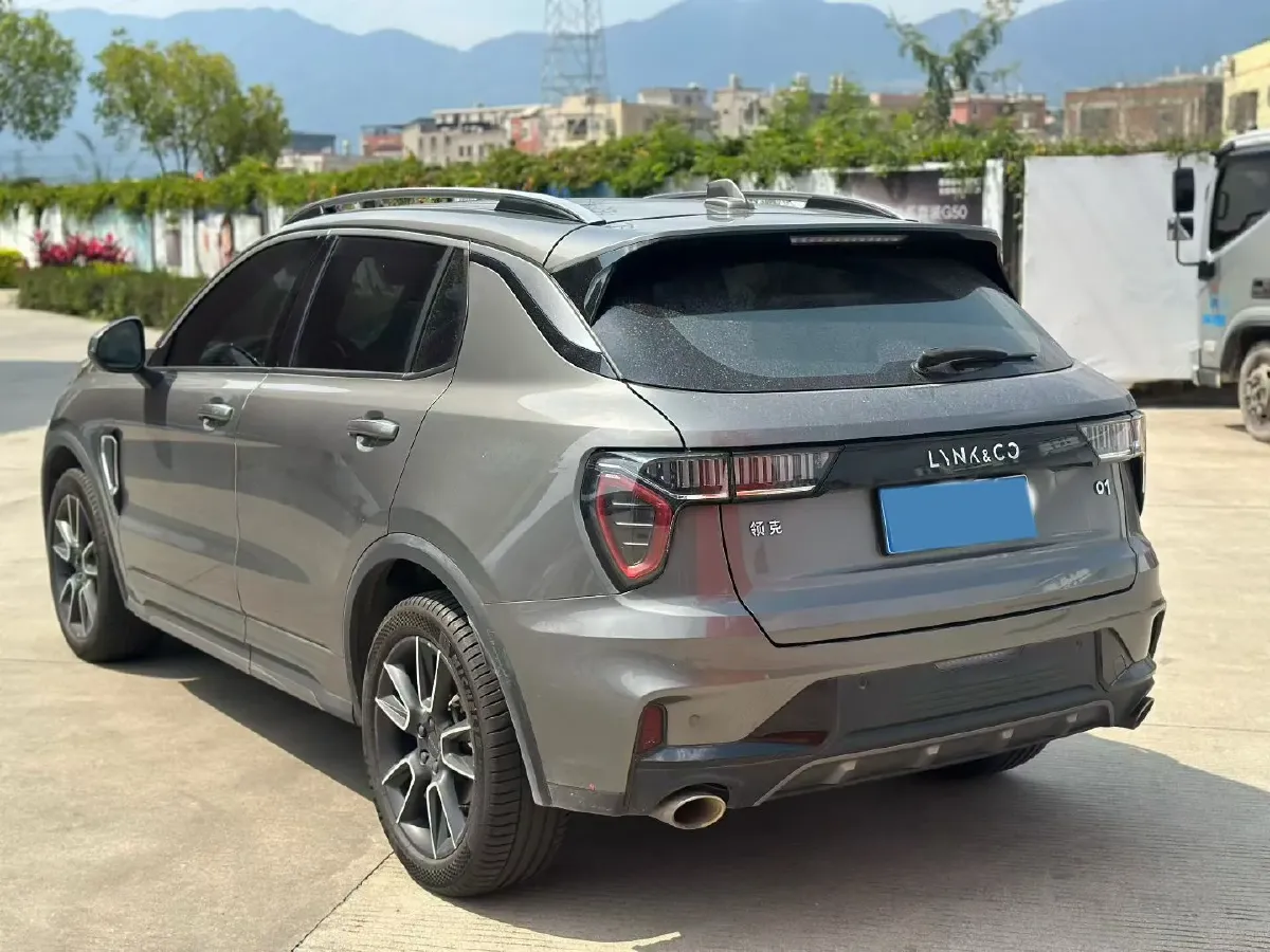 2021 LYNK&CO 01 2.0T 218HP L4 8AT,autocango,china used car exporter,china ev exporter,chinese used car exporter,chinese used ev exporter