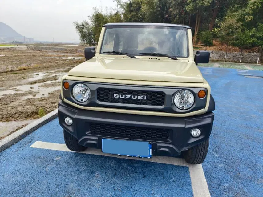 2025 Geely Coolray 1.5L 126HP L4 5MT,autocango,china used car exporter,china ev exporter,chinese used car exporter,chinese used ev exporter