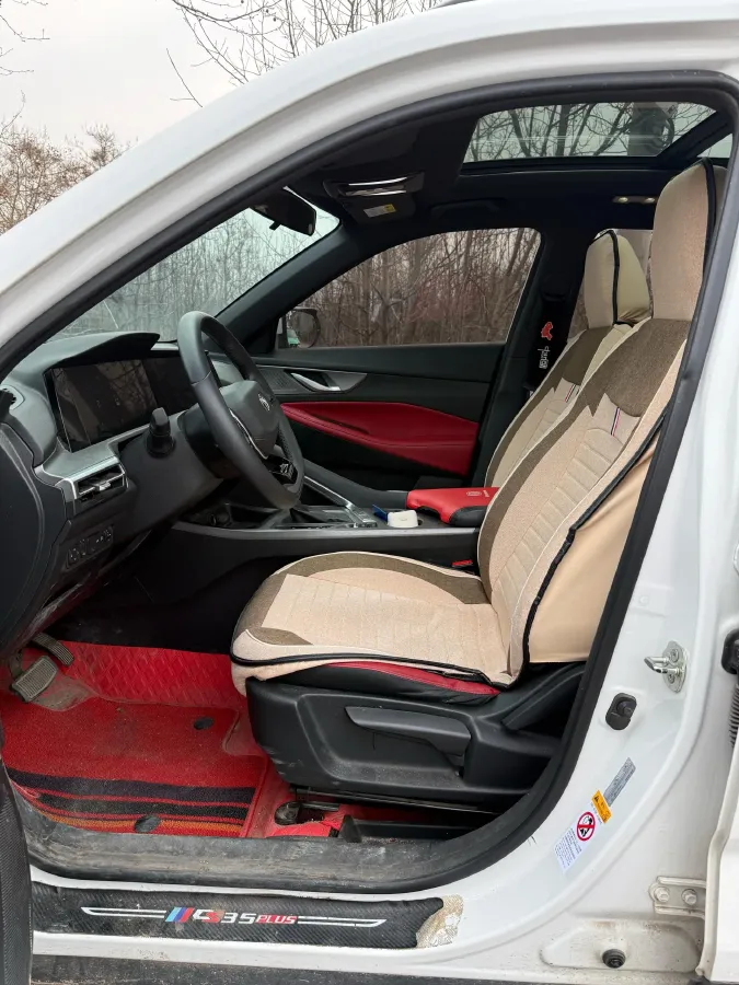 2022 ChangAn CS35 Plus 1.4T 160HP L4 7DCT,autocango,china used car exporter,china ev exporter,chinese used car exporter,chinese used ev exporter