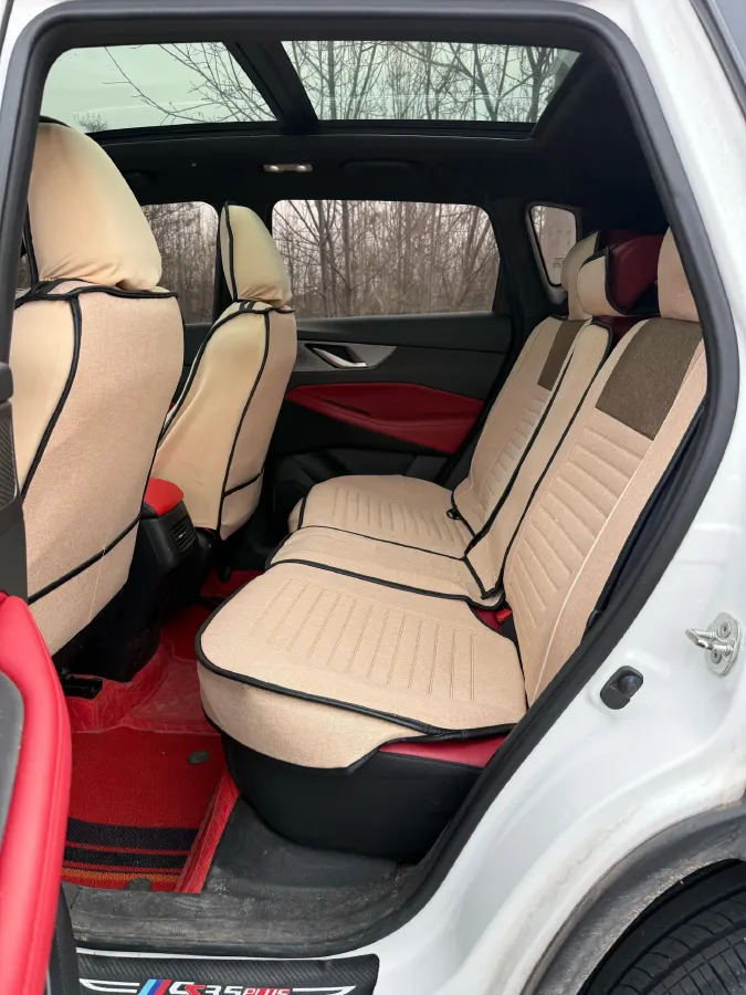 2022 ChangAn CS35 Plus 1.4T 160HP L4 7DCT,autocango,china used car exporter,china ev exporter,chinese used car exporter,chinese used ev exporter