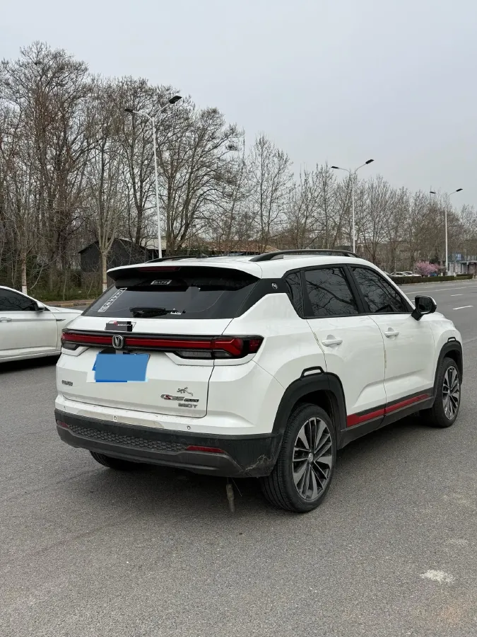 2022 ChangAn CS35 Plus 1.4T 160HP L4 7DCT,autocango,china used car exporter,china ev exporter,chinese used car exporter,chinese used ev exporter