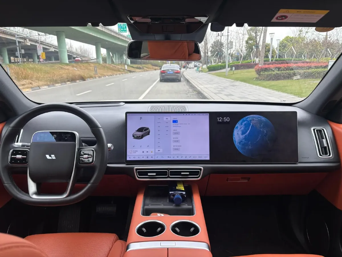 2024 Li L6 Range Extended 154HP L4 REEV 36.8KWH,autocango,china used car exporter,china ev exporter,chinese used car exporter,chinese used ev exporter