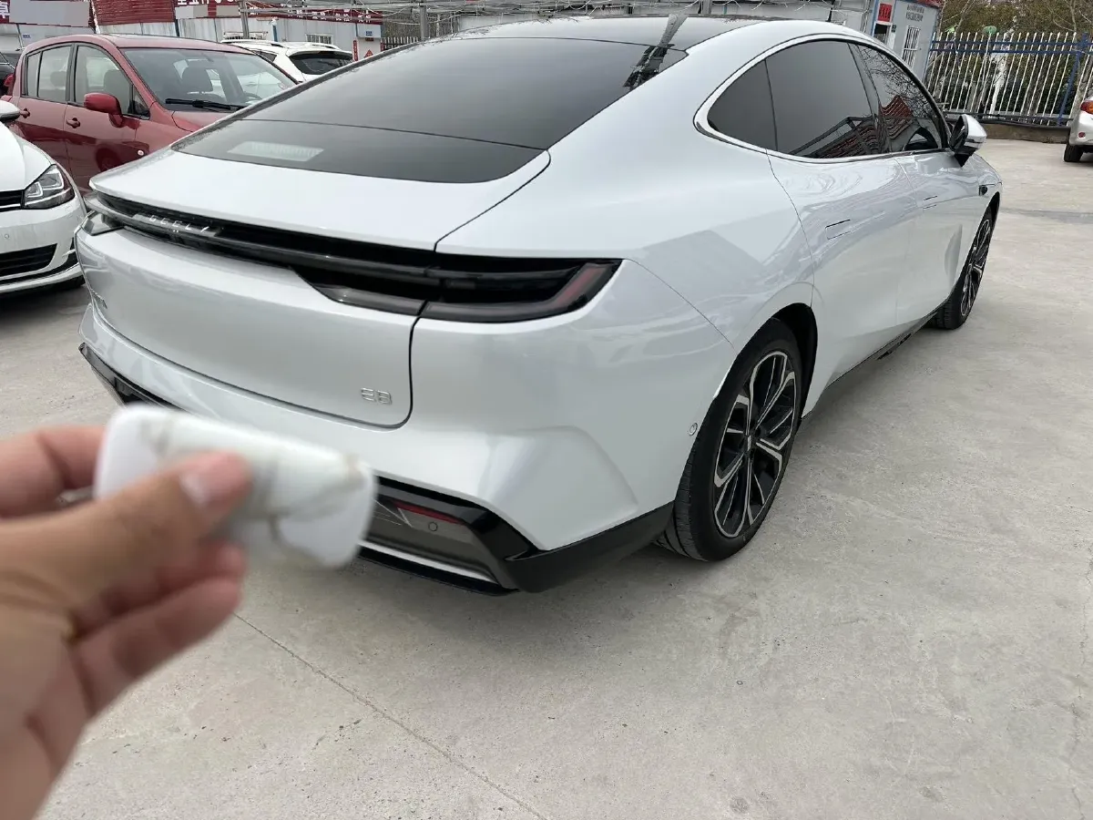 2025 MAXUS InterstellarX 2.5T 224HP L4 8AT,autocango,china used car exporter,china ev exporter,chinese used car exporter,chinese used ev exporter