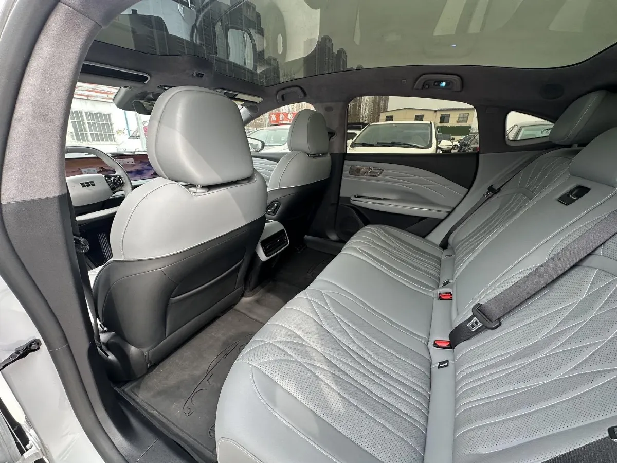 2025 MAXUS InterstellarX 2.5T 224HP L4 8AT,autocango,china used car exporter,china ev exporter,chinese used car exporter,chinese used ev exporter