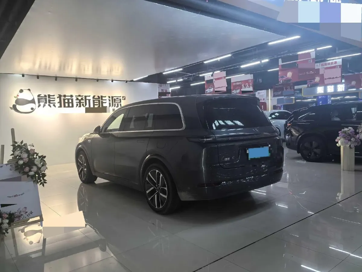 2022 Li L9 Range Extended 154HP REEV 42.6KWH,autocango,china used car exporter,china ev exporter,chinese used car exporter,chinese used ev exporter