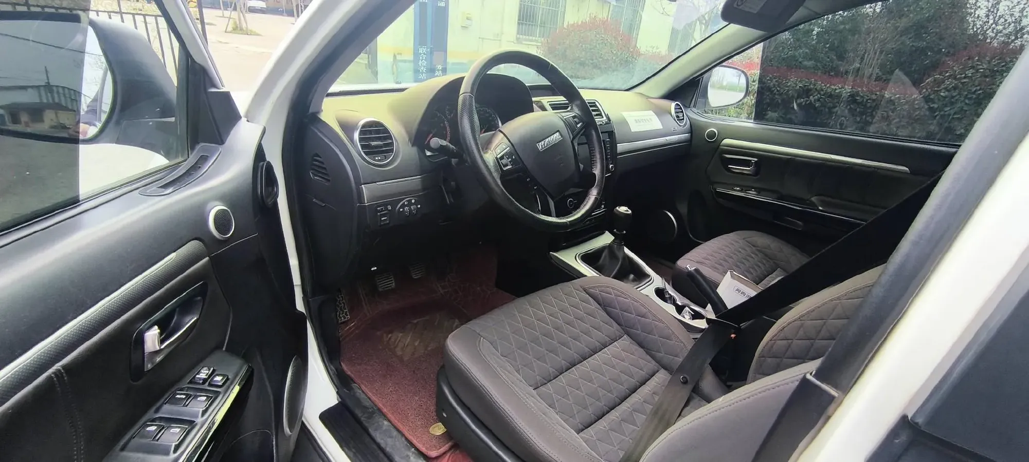 2018 Haval H5 Class 2.0T 190HP L4 6MT,autocango,china used car exporter,china ev exporter,chinese used car exporter,chinese used ev exporter