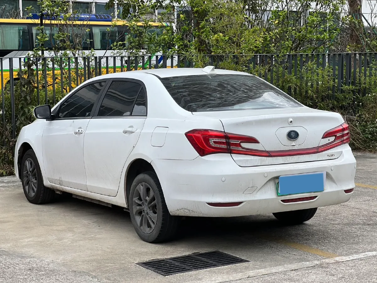 2017 BYD Qin 1.5T 154HP L4 6DCT PHEV,autocango,china used car exporter,china ev exporter,chinese used car exporter,chinese used ev exporter