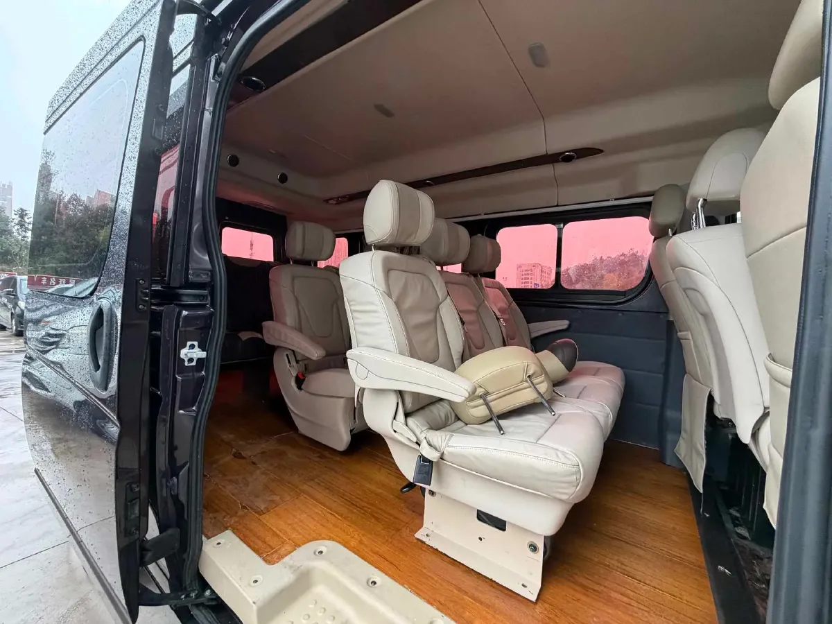 2021 DongFeng DFAC YuFeng 2.3T 143HP L4 6MT,autocango,china used car exporter,china ev exporter,chinese used car exporter,chinese used ev exporter