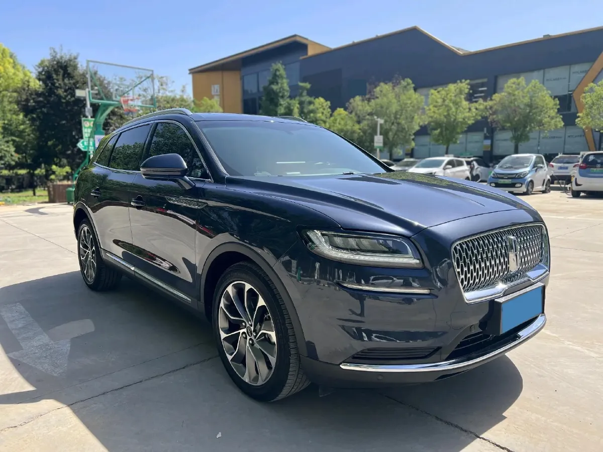 2021 Lincoln Nautilus 2.0T 245HP L4 8AT,autocango,china used car exporter,china ev exporter,chinese used car exporter,chinese used ev exporter