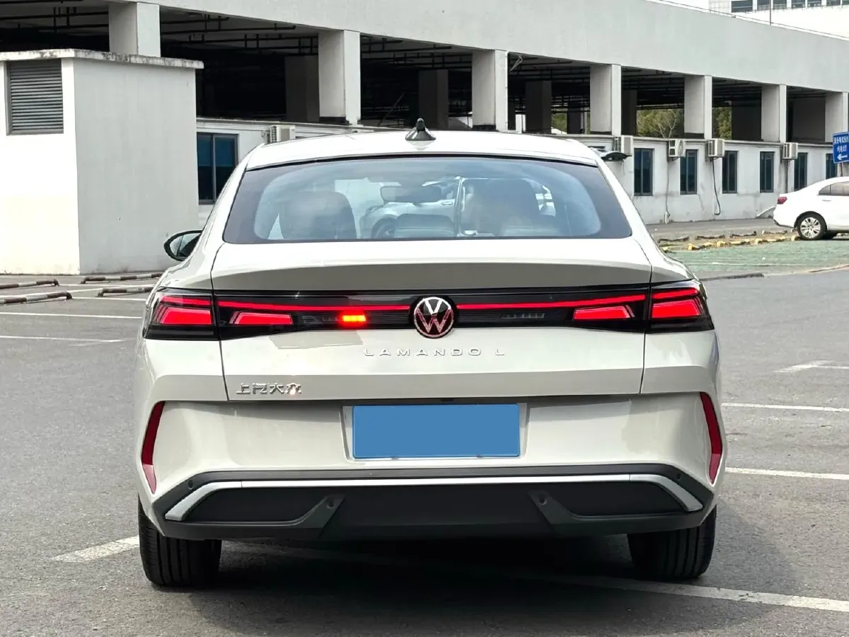 2026 Volkswagen Lamando 1.5T 160HP L4 7DCT,autocango,china used car exporter,china ev exporter,chinese used car exporter,chinese used ev exporter