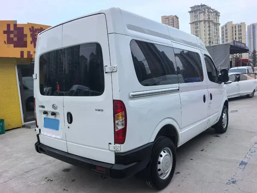 2020 MAXUS XinTu V80 2.5T 136HP L4 6MT,autocango,china used car exporter,china ev exporter,chinese used car exporter,chinese used ev exporter