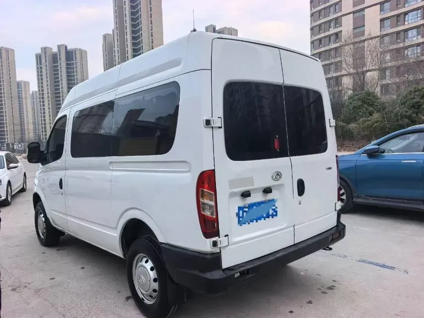 2020 MAXUS XinTu V80 2.5T 136HP L4 6MT,autocango,china used car exporter,china ev exporter,chinese used car exporter,chinese used ev exporter
