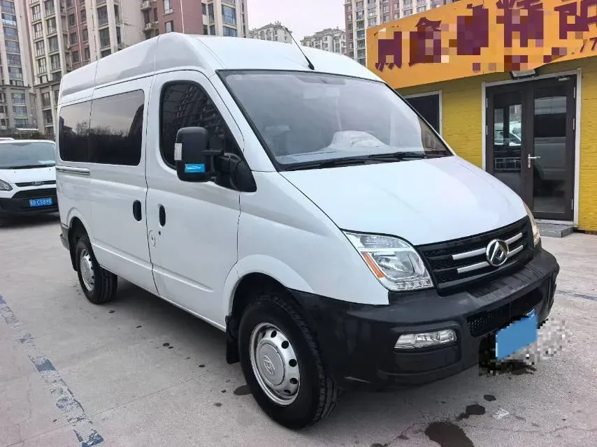 2020 MAXUS XinTu V80 2.5T 136HP L4 6MT,autocango,china used car exporter,china ev exporter,chinese used car exporter,chinese used ev exporter