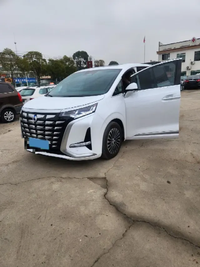 2022 Mercedes-Benz GLC Class 2.0T 197HP L4 9AT,autocango,china used car exporter,china ev exporter,chinese used car exporter,chinese used ev exporter