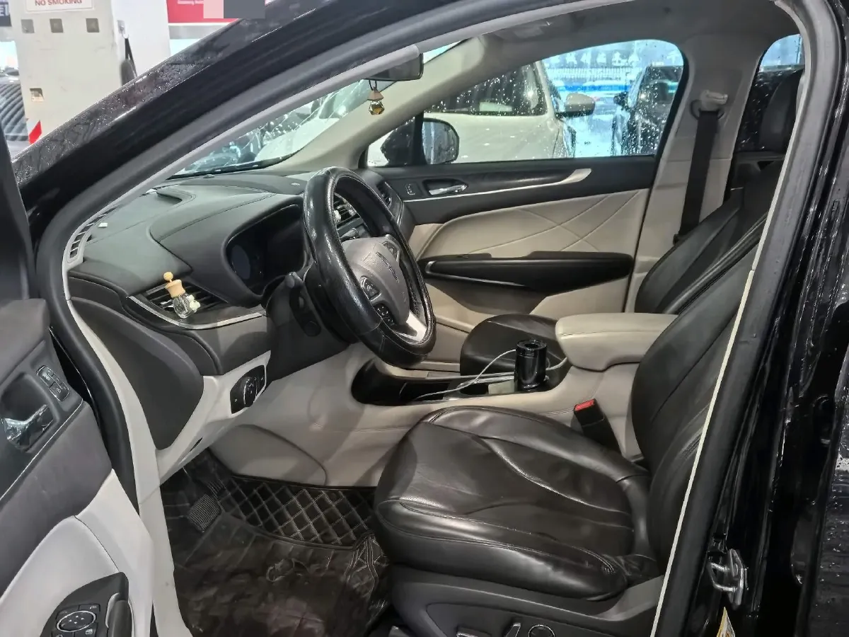 2019 Lincoln MKC 2.0T 203HP L4 6AT,autocango,china used car exporter,china ev exporter,chinese used car exporter,chinese used ev exporter