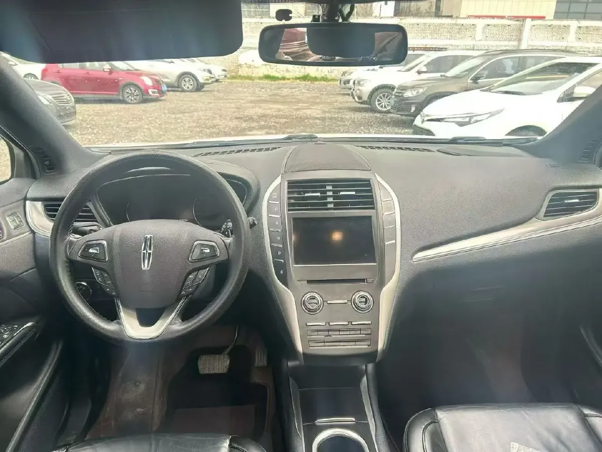 2019 Lincoln MKC 2.0T 203HP L4 6AT,autocango,china used car exporter,china ev exporter,chinese used car exporter,chinese used ev exporter