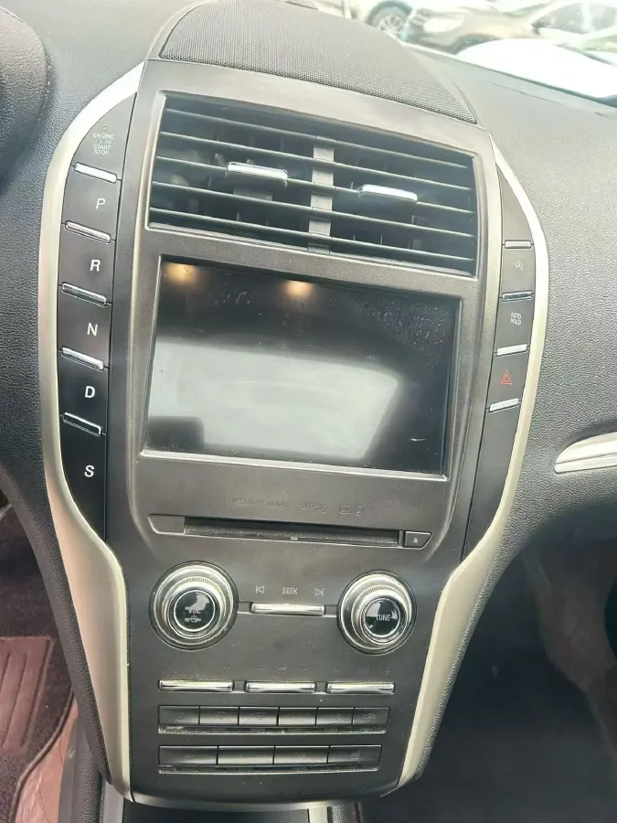 2019 Lincoln MKC 2.0T 203HP L4 6AT,autocango,china used car exporter,china ev exporter,chinese used car exporter,chinese used ev exporter