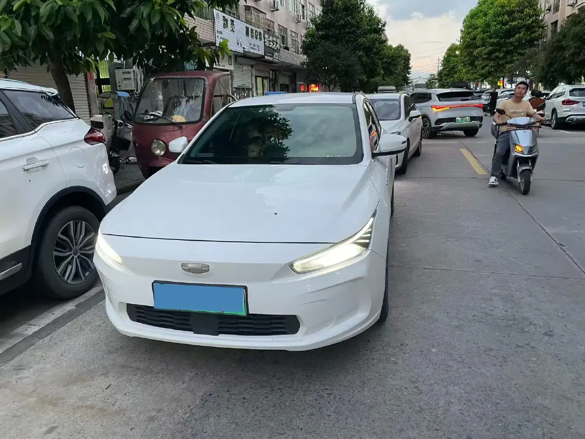 2022 BYD Yuan Plus BEV 49.92KWH,autocango,china used car exporter,china ev exporter,chinese used car exporter,chinese used ev exporter