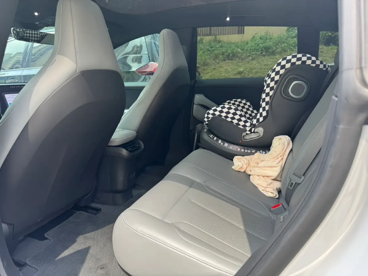 2024 NIO ET5T BEV 75KWH,autocango,china used car exporter,china ev exporter,chinese used car exporter,chinese used ev exporter