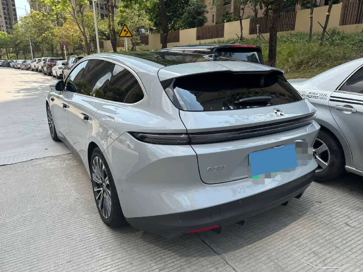 2024 NIO ET5T BEV 75KWH,autocango,china used car exporter,china ev exporter,chinese used car exporter,chinese used ev exporter