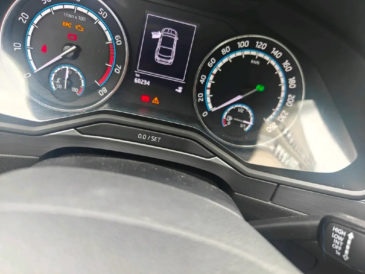 2019 Skoda Superb 1.4T 150HP L4 7DCT,autocango,china used car exporter,china ev exporter,chinese used car exporter,chinese used ev exporter