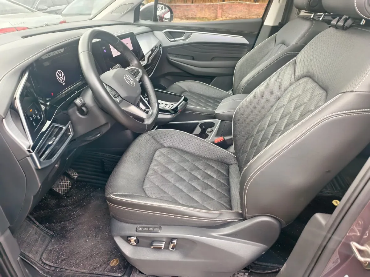2022 Volkswagen Talagon 2.0T 220HP L4 7DCT,autocango,china used car exporter,china ev exporter,chinese used car exporter,chinese used ev exporter
