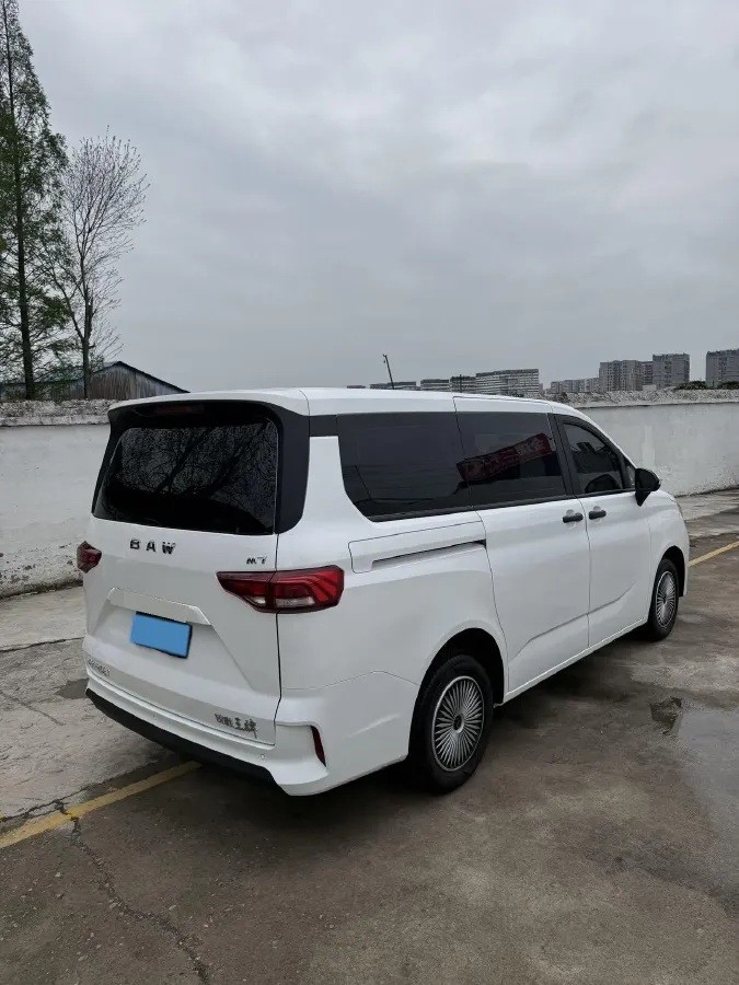 2025 BAW RuiSheng Trump M7 1.6L 124HP L4 5MT,autocango,china used car exporter,china ev exporter,chinese used car exporter,chinese used ev exporter