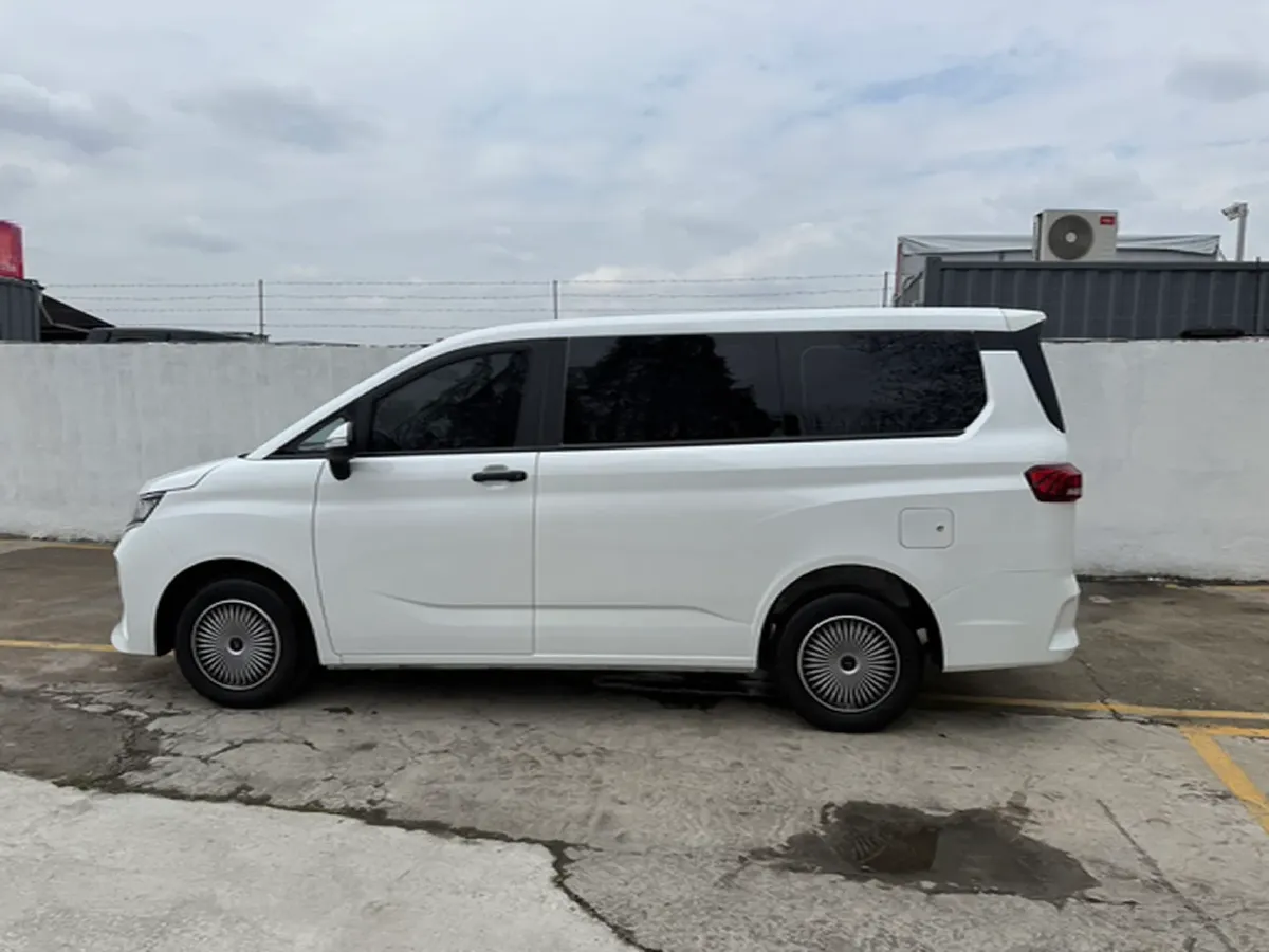 2025 BAW RuiSheng Trump M7 1.6L 124HP L4 5MT,autocango,china used car exporter,china ev exporter,chinese used car exporter,chinese used ev exporter