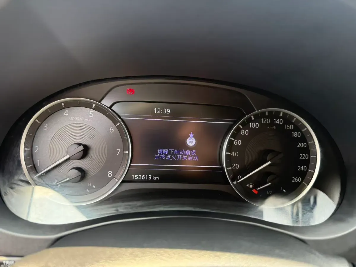 2018 Infiniti QX30 2.0T 211HP L4 7DCT,autocango,china used car exporter,china ev exporter,chinese used car exporter,chinese used ev exporter